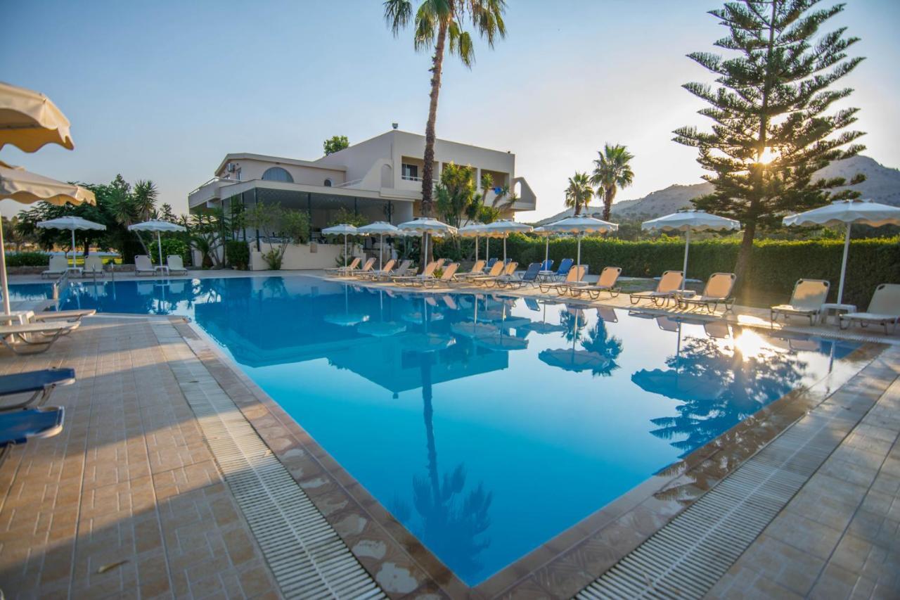 Olive Garden Hotel Lardos Extérieur photo