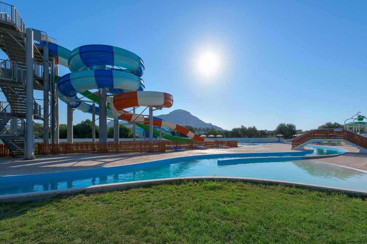Olive Garden Hotel Lardos Extérieur photo